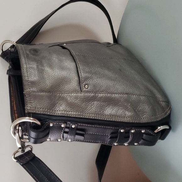 Tignanello Silvery Pewter & black Pebbled Genuine Leather Shoulder Bag. - Picture 1 of 16